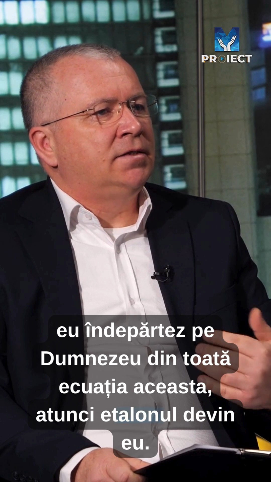 Dacă eliminăm Scriptura, omul devine propriul său etalon, căzând în capcana egoismului. Află cine stabilește cu adevărat granița dintre bine și rău.
#shorts #adevar #moralitate #Dumnezeu 
🔴 Vezi întreaga emisiune despre standardul Bibliei pe canalul nostru de Youtube: ProiectM - Se poate altfel - ep. 05.